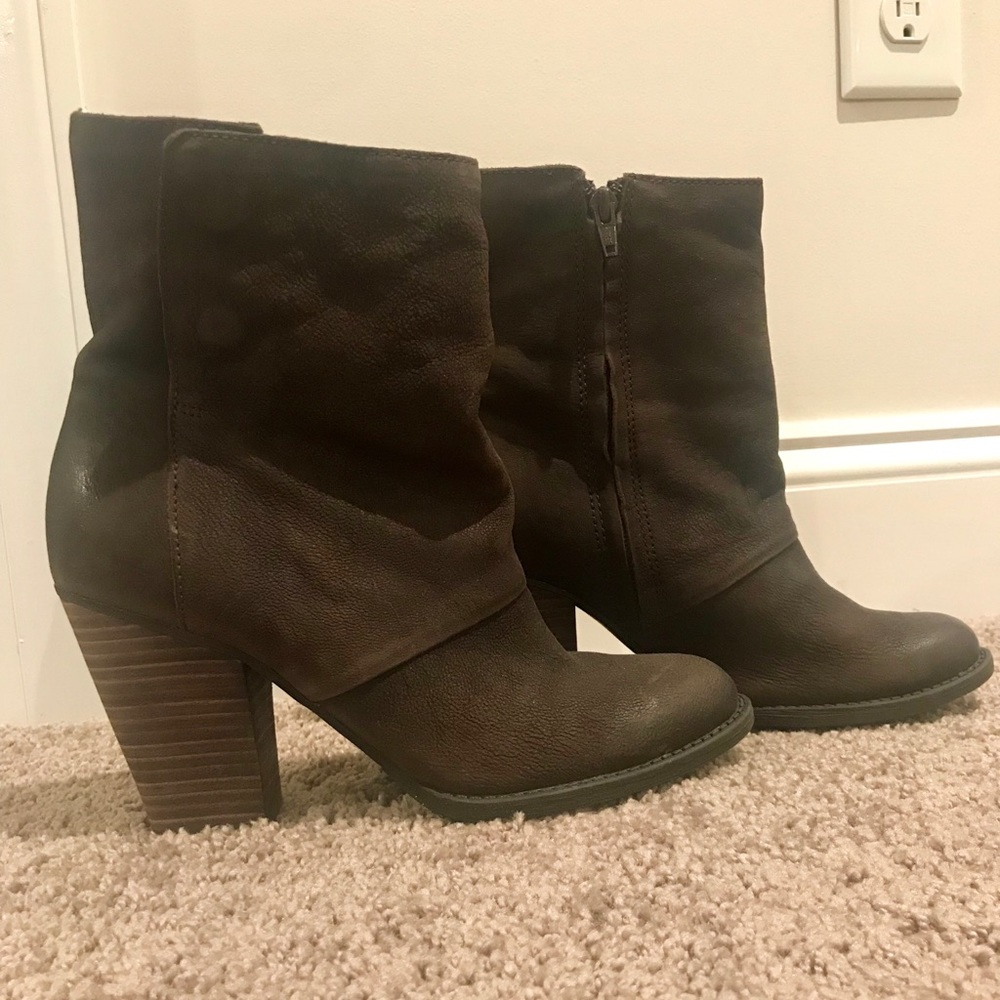 Aldo Chocolate Brown Suede Ankle Booties